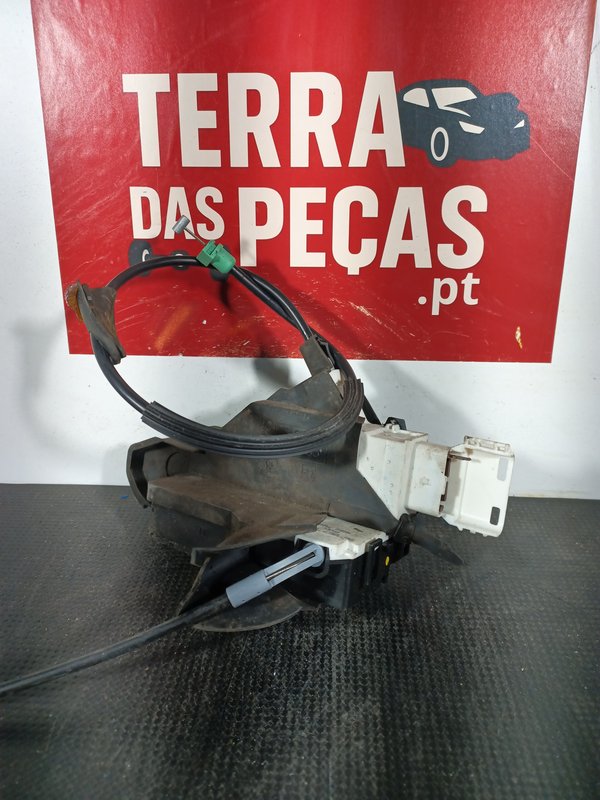 Fecho Porta CITROEN C4 I FRENTE DIREITA 9686719780