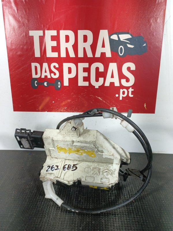 Fecho Porta PEUGEOT 308 TRAZ ESQUERDA PSA567163