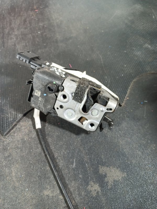 Fecho Porta CITROEN C3 TRAZ DIREITA PSA836155