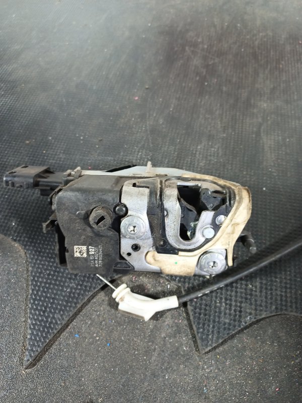 Fecho Porta PEUGEOT 508 I TRAZ DIREITA PSA851927
