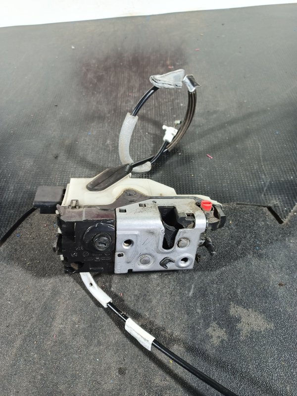 Fecho Porta PEUGEOT 208 TRAZ DIREITO 9812501180