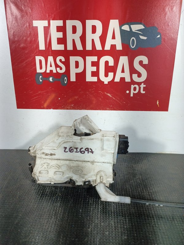 Fecho Porta CITROEN C3 II TRAZ DIREITO PSA006249
