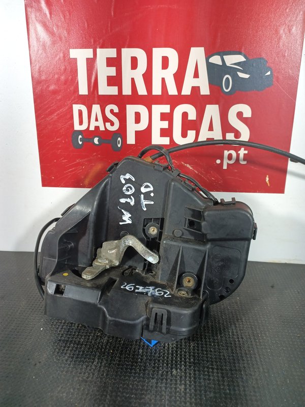 Fecho Porta MERCEDES CLASSE C TRAZ DIREITO 004142112627