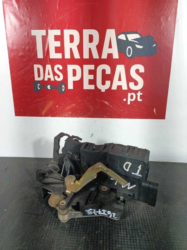 Fecho Porta MERCEDES CLASSE ML TRAZ DIR A1637302235