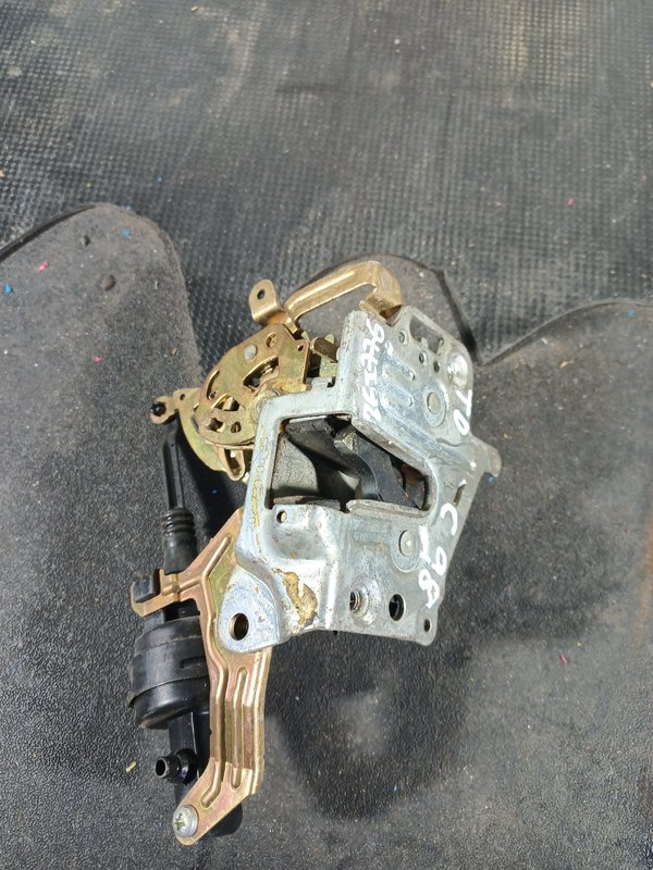 Fecho Porta MERCEDES CLASSE C TRAZ DIR 2027300635