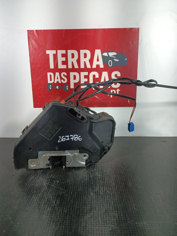 Fecho Porta MERCEDES CLASSE C TRAZ ESQ 2037300135023