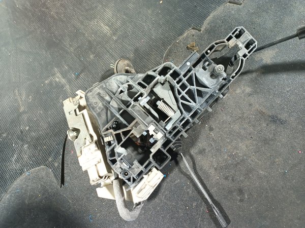 Fecho Porta MERCEDES CLASSE B TRAZ ESQ 169730213502