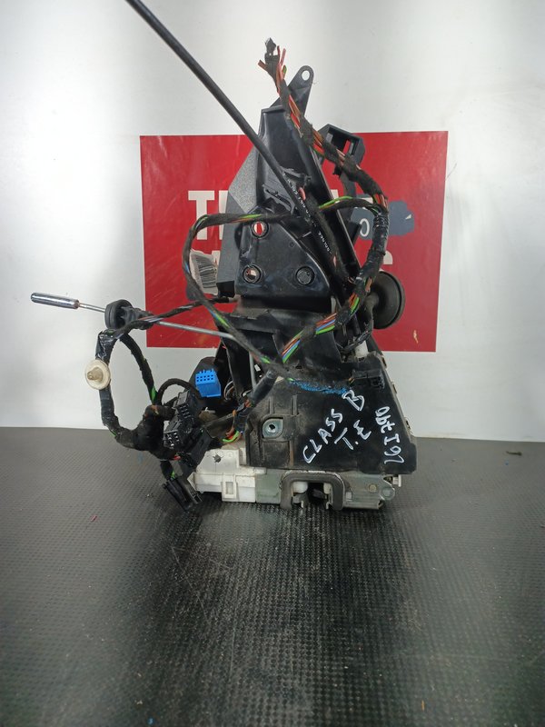 Fecho Porta MERCEDES CLASSE B TRAZ ESQ 169730213504