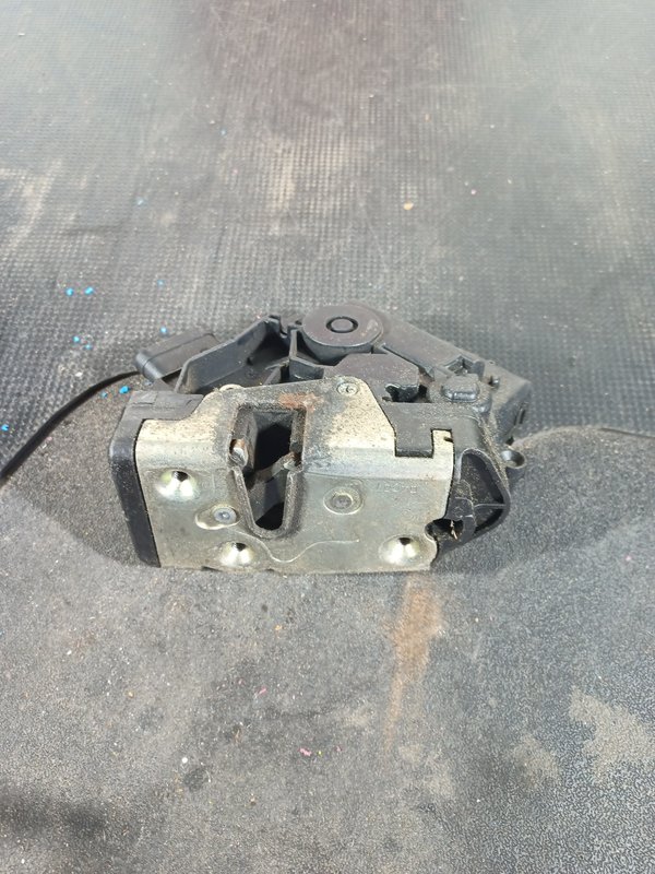 Fecho Porta SMART FORTWO COUPE / CABRIO DIR A4517200435