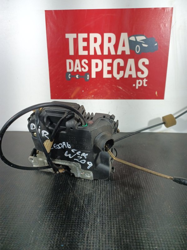 Fecho Porta MERCEDES CLK DIR 2087200435