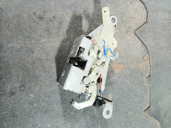 Fecho Porta SMART FORTWO 450 FRENTE DIR A4507200200