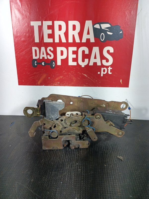 Fecho Porta SMART FORTWO FRENTE ESQ 23277802