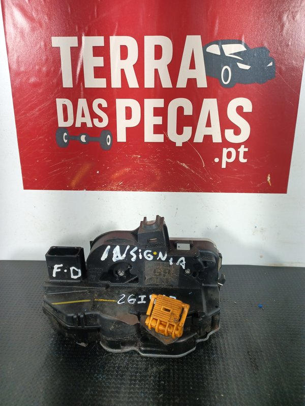 Fecho Porta OPEL INSIGNIA A FRENTE DIR 13578523