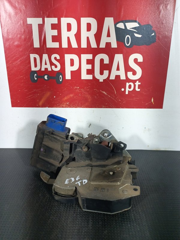 Fecho Porta BMW S3 E36 TRAZ DIR 8122420