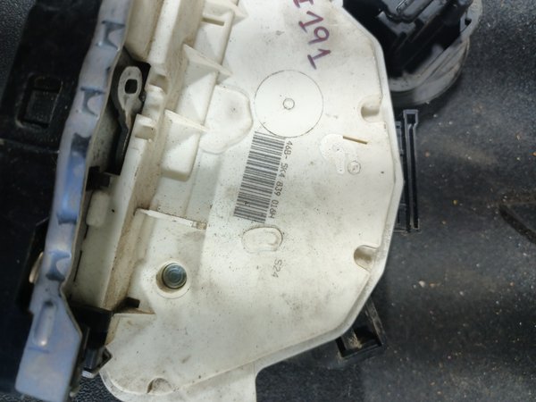Fecho Porta VW GOLF VI TRAZ DIREITA 5K4839016H