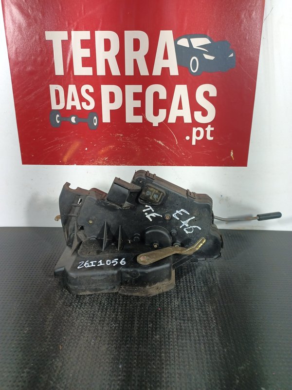 Fecho Porta BMW S3 E46 TRAZ ESQ 8196033