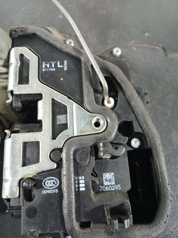 Fecho Porta BMW S3 E90 E91 TRAZ ESQ 7060295