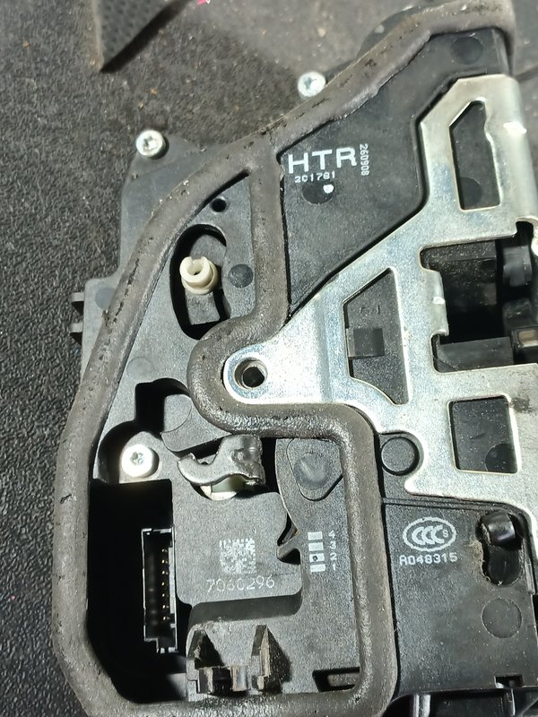 Fecho Porta BMW S3 E90/E91 TRAZ DIR 7060296