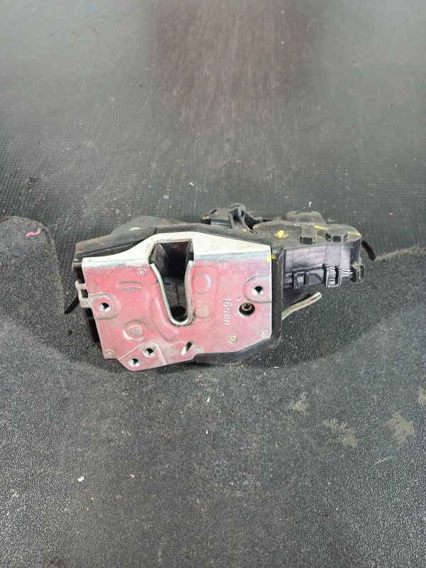 Fecho Porta BMW S3 E46 FRENTE DIR 408BTR