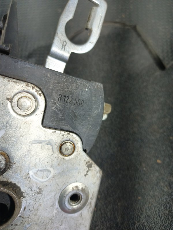 Fecho Porta BMW S3 E36 FRENTE DIR 8122508