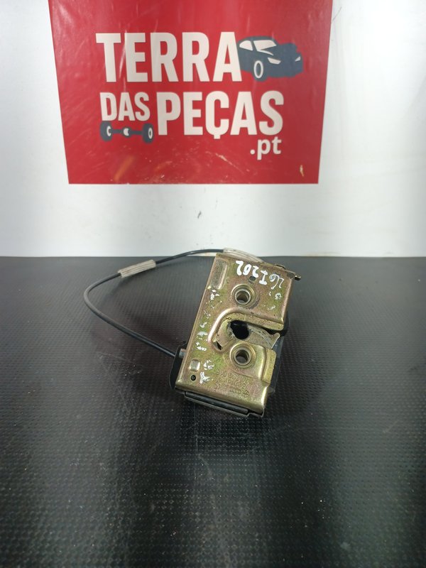 Fecho Porta VW PASSAT TRAZ DIREITA 3A0839016