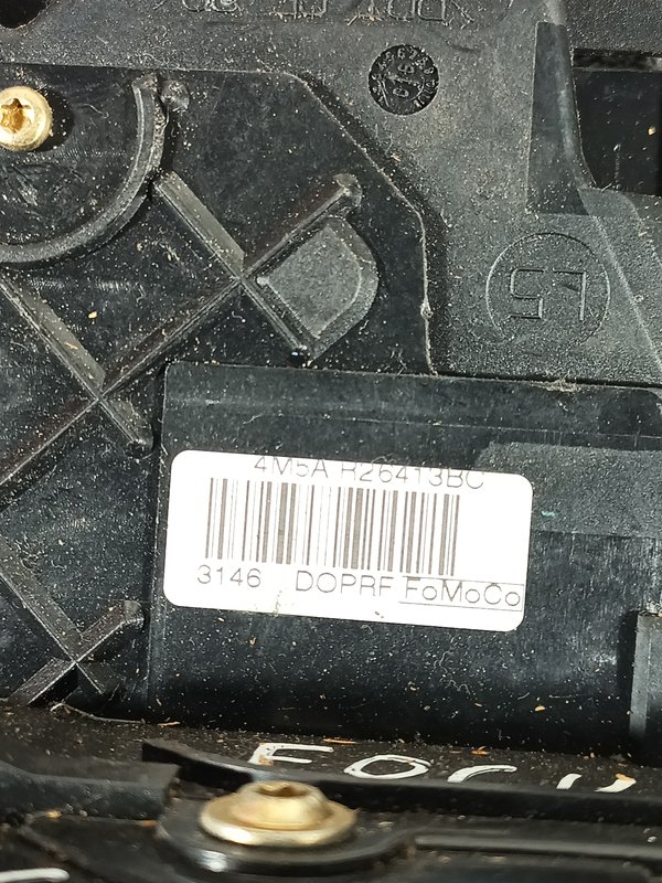 Fecho Porta FORD FOCUS II TRAZ ESQ 4M5AR26413BC