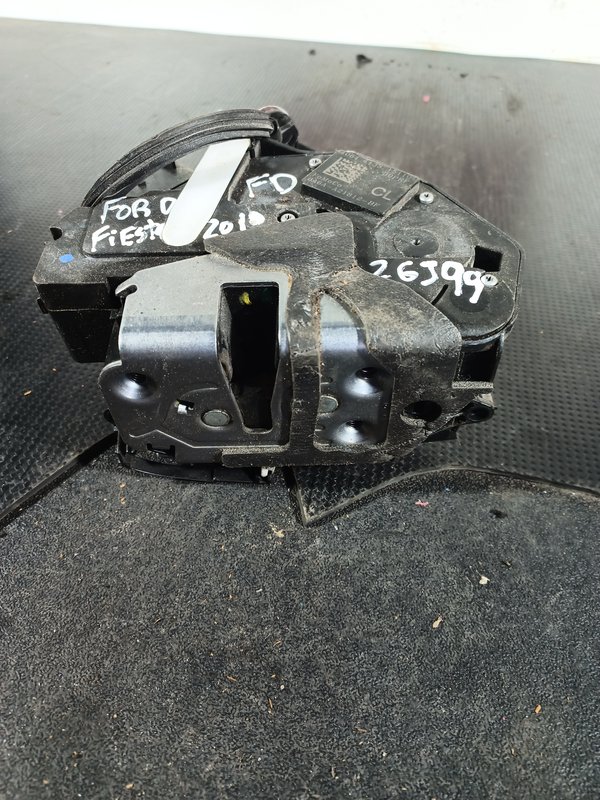 Fecho Porta FORD FIESRTA FD 8A6AA21812BF