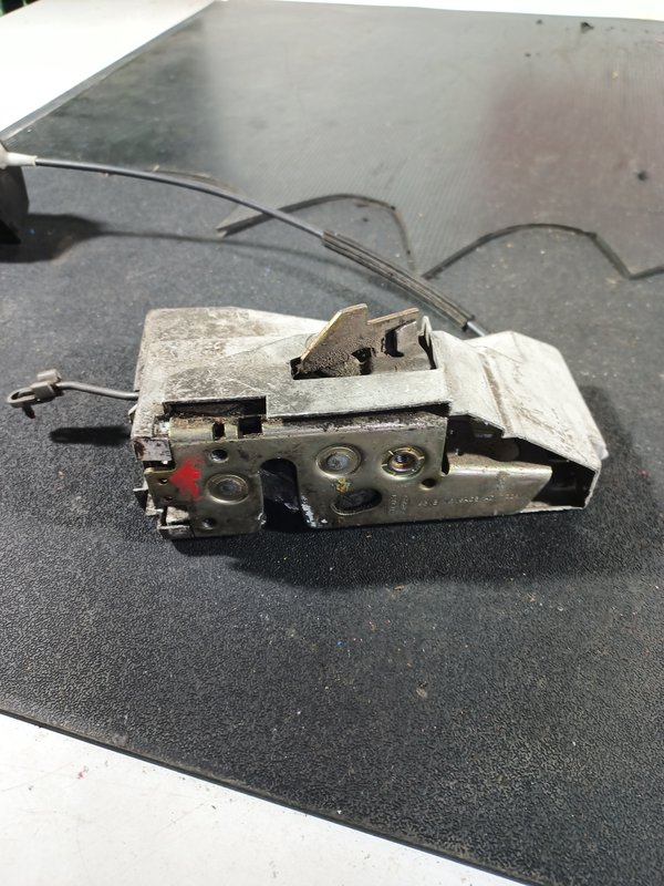 Fecho Porta FORD TRANSIT V FD 95VBV219A55AD