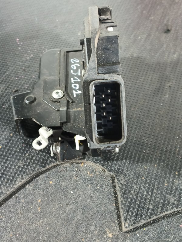 Fecho Porta FORD FOCUS II FD 3M5AR21812AK