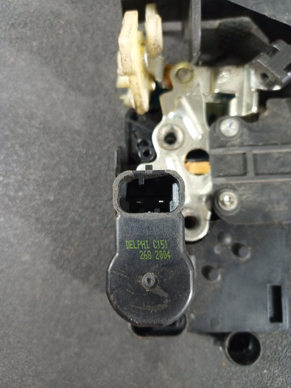 Fecho Porta ALFA ROMEO 156 FD DELPHIC151
