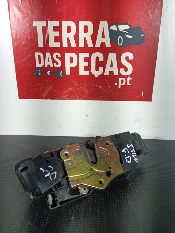 Fecho Porta FIAT STILO FD 46809512