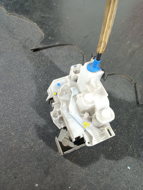 Fecho Porta FIAT DOBLO FD 51817366