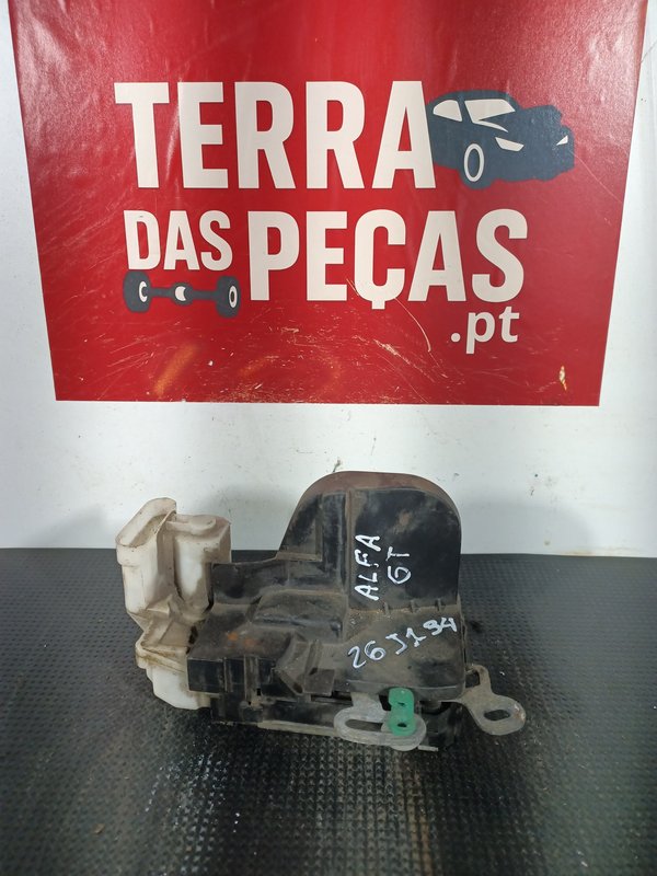 Fecho Porta ALFA ROMEO 147/GT FE 46800416