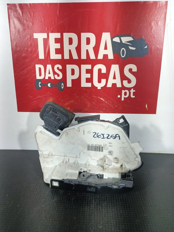 Fecho Porta VW POLO V FRENTE DIREITA 5K1837016E