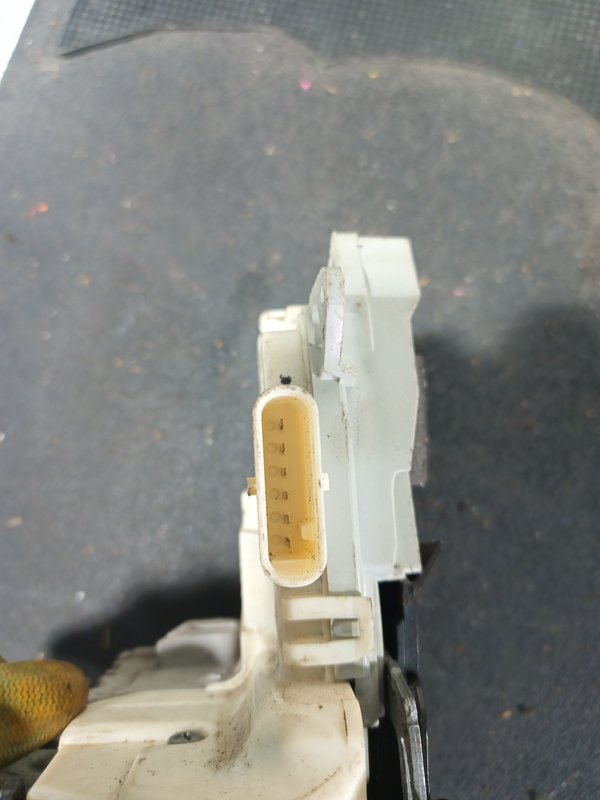 Fecho Porta AUDI A4 FRENTE DIREITA 8J1837016C