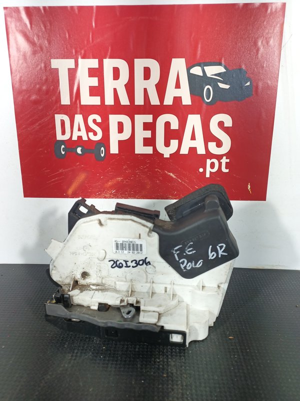 Fecho Porta VW POLO V TRAZ ESQUERDA 6R4839015