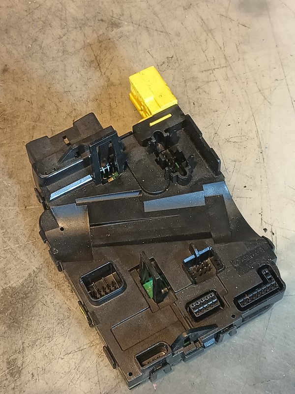 Sensor de Angulo de Viragem AUDI 8P0953549A