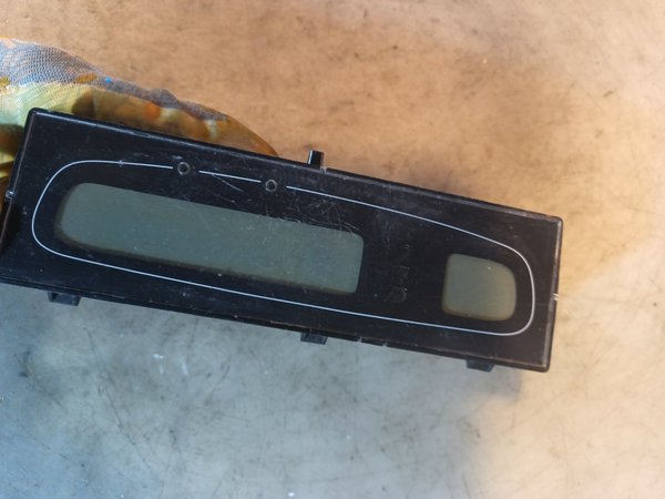 Display Radio RENAULT P8200002604A