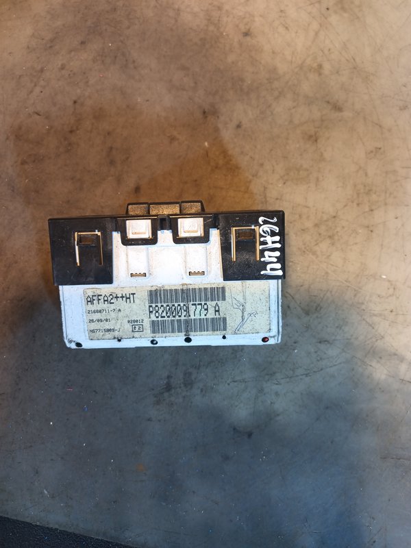 Display Radio RENAULT P8200091779A