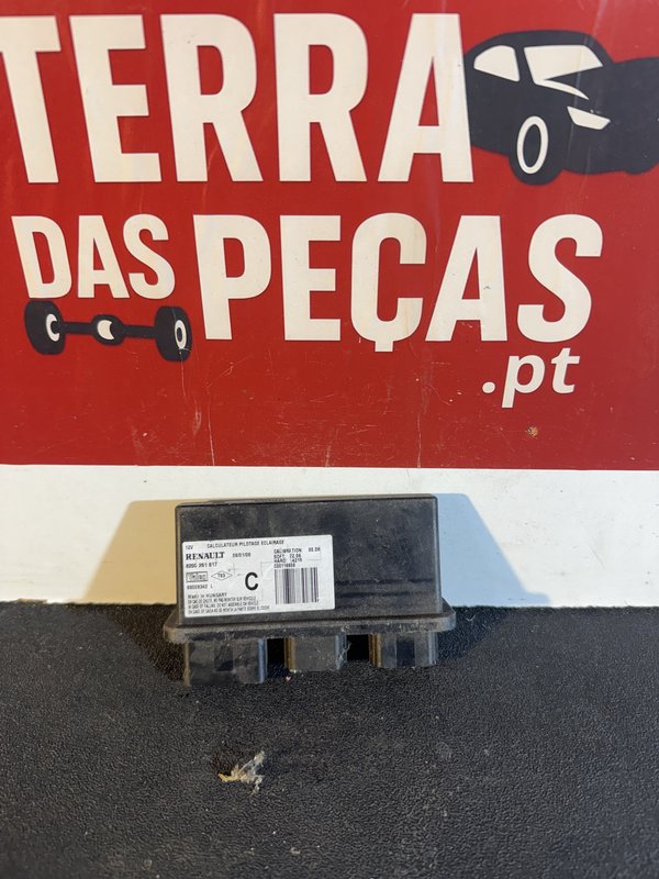 Modulo Eletronico Interior Renault Clio III 8200261817