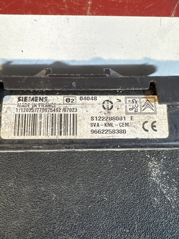 Modulo Eletronico Interior PSA 9662258380