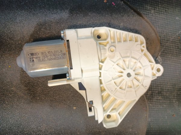 Motor Elevador Grupo VAG 8K0959811A
