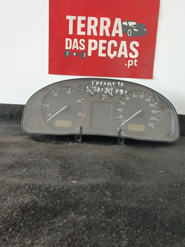 Quadrante VW PASSAT 3B0920880D