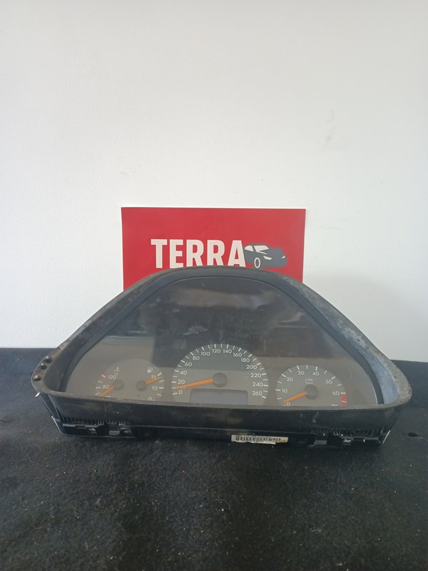 Quadrante MERCEDES A2085404611