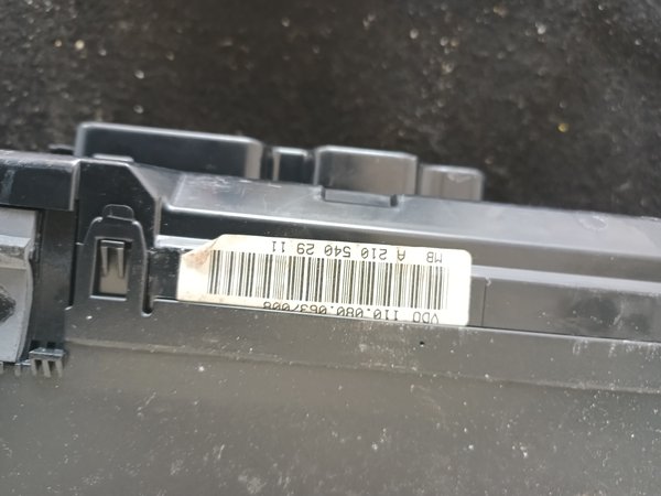 Quadrante MERCEDES A2105402911