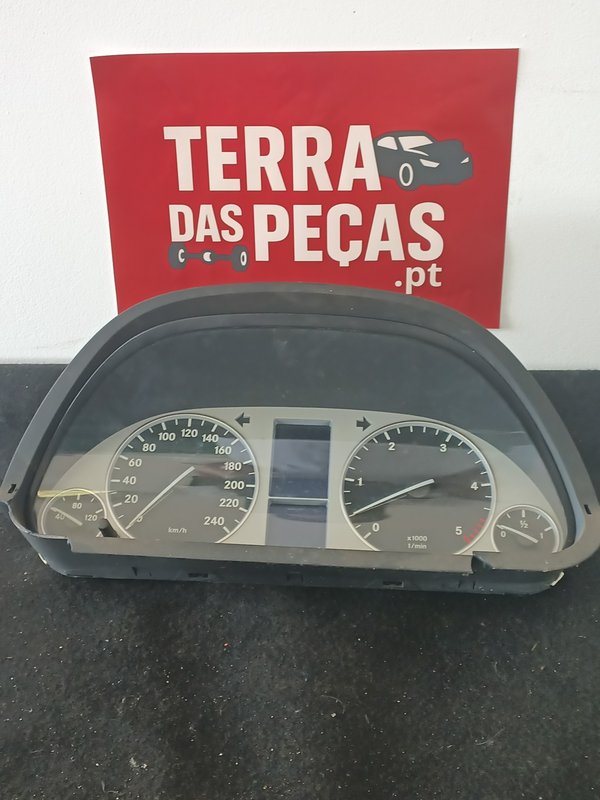 Quadrante MERCEDES A1695405111