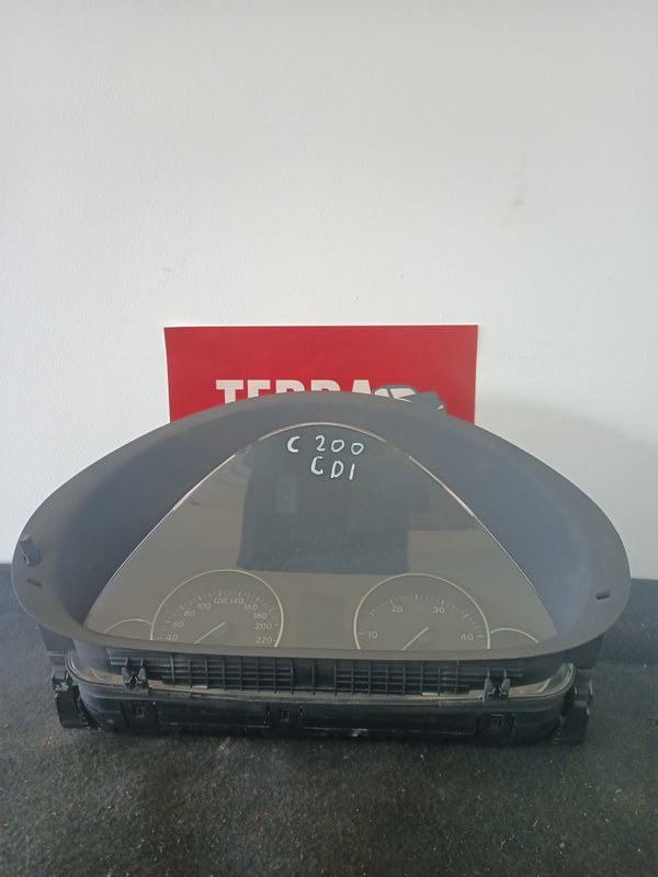 Quadrante MERCEDES CLASSE C A2035407547