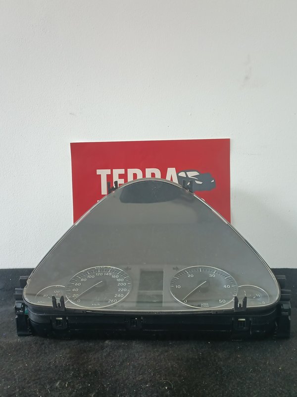 Quadrante MERCEDES A2035401148