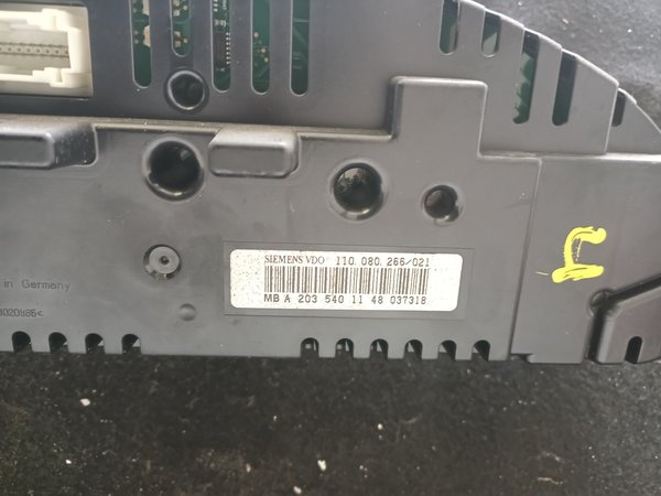 Quadrante MERCEDES A2035401148
