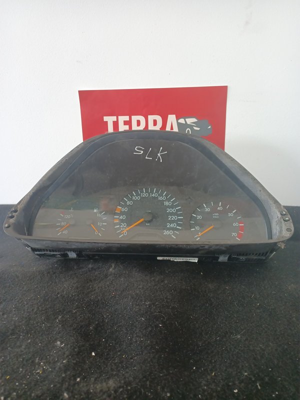 Quadrante MERCEDES 2085402511